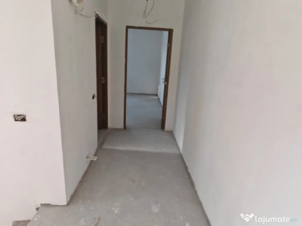 Casa P+1 de vanzare, 3 camere, 92.60mp, situata in zona Navo 