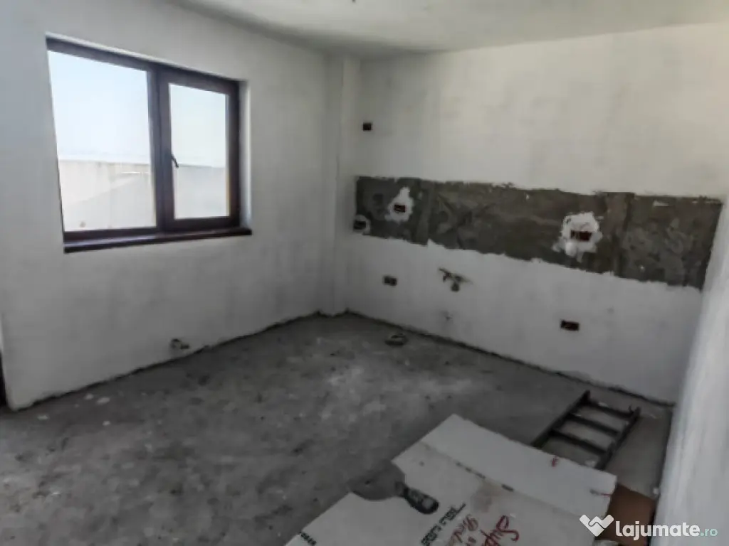 Casa P+1 de vanzare, 3 camere, 92.60mp, situata in zona Navo 