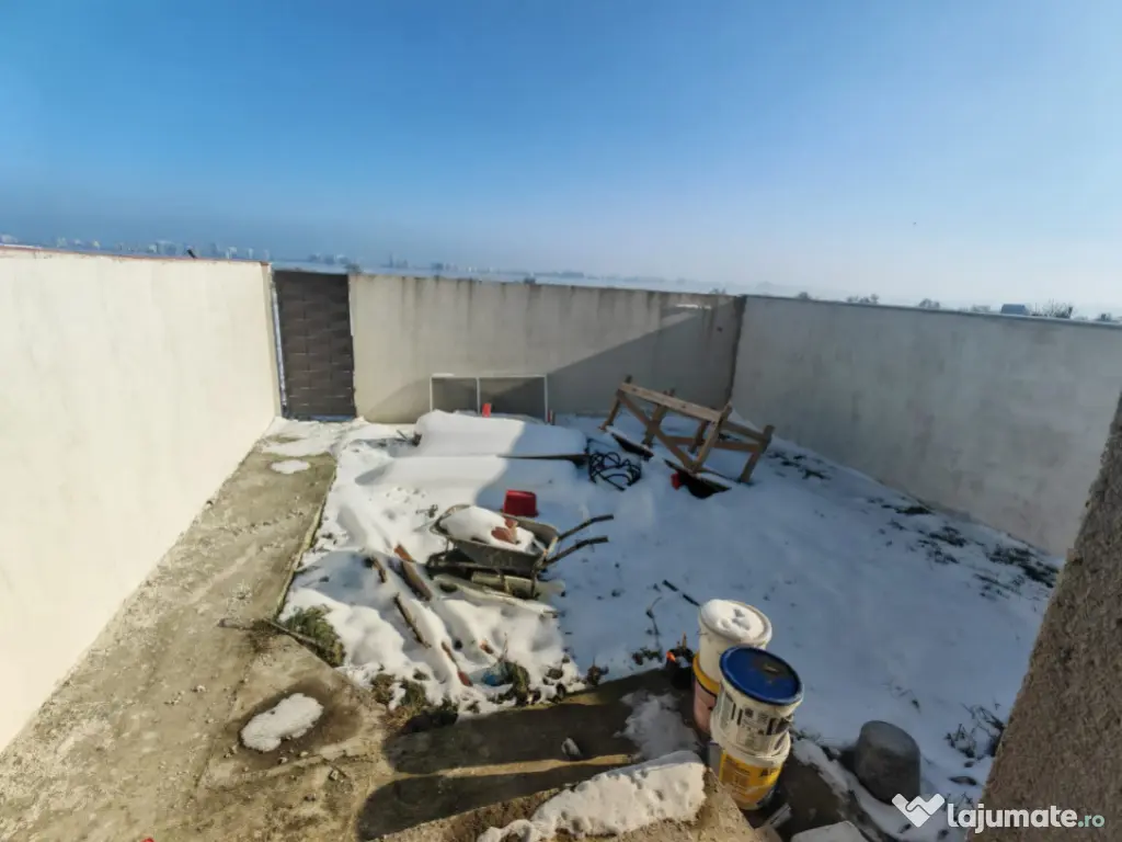 Casa P+1 de vanzare, 3 camere, 92.60mp, situata in zona Navo 