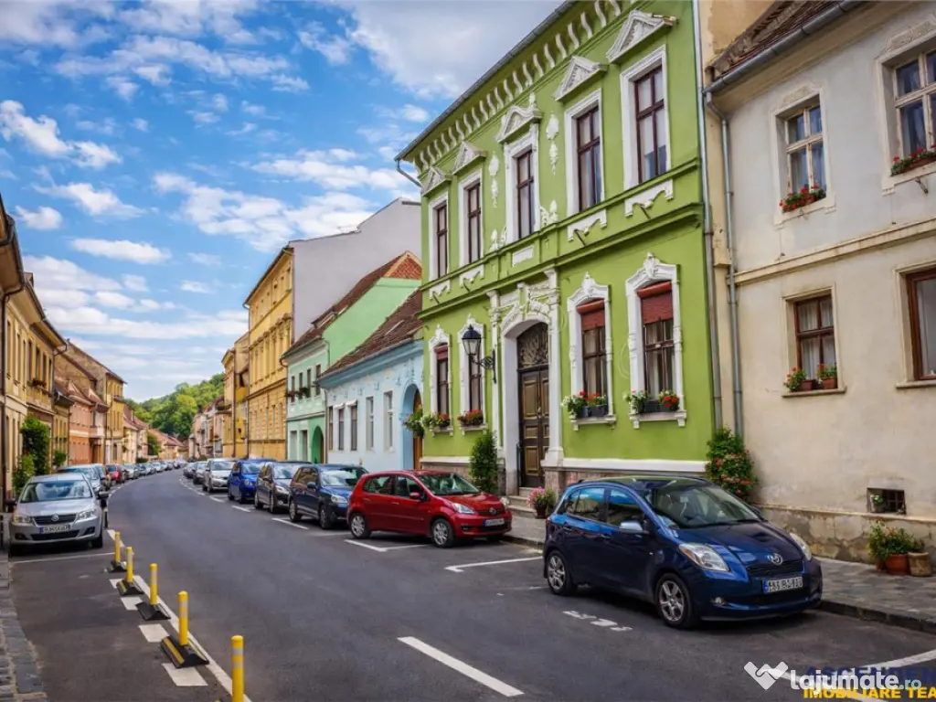 Apartament in vila cu amprenta istorica,180mp,gradina,pod,Ce