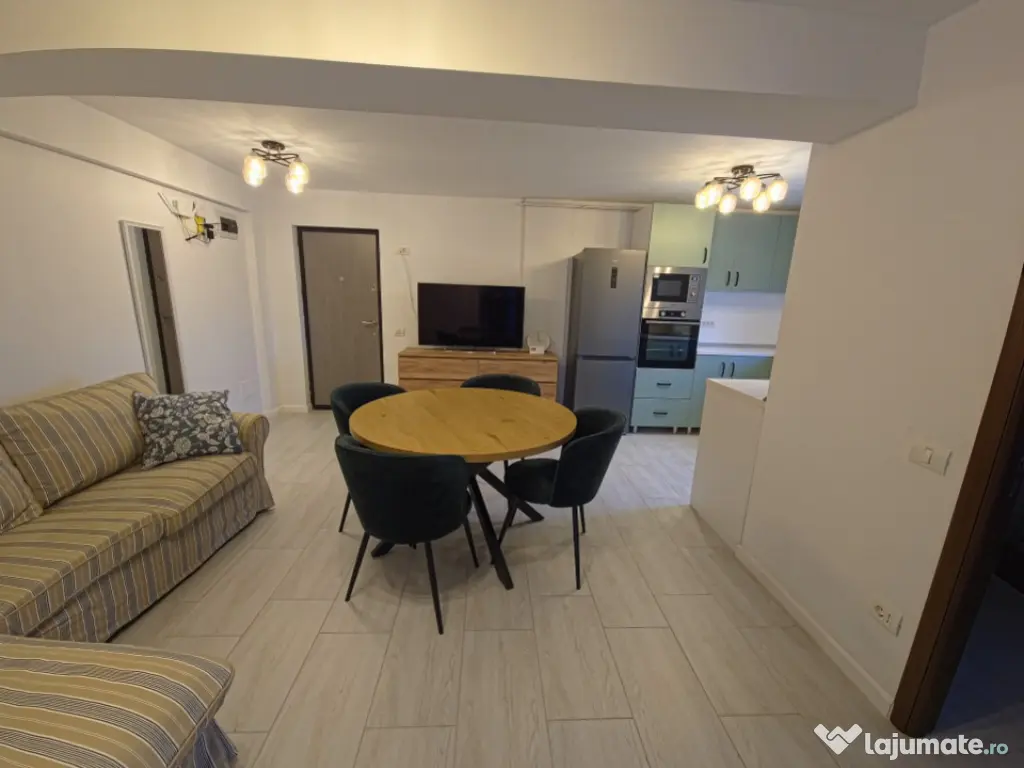 Agigea 3 camere aproape nelocuit Mobilat & Utilat Parcare 