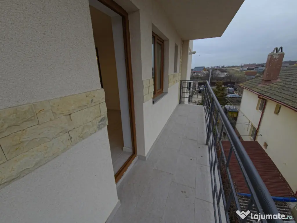 Agigea 3 camere aproape nelocuit Mobilat & Utilat Parcare 