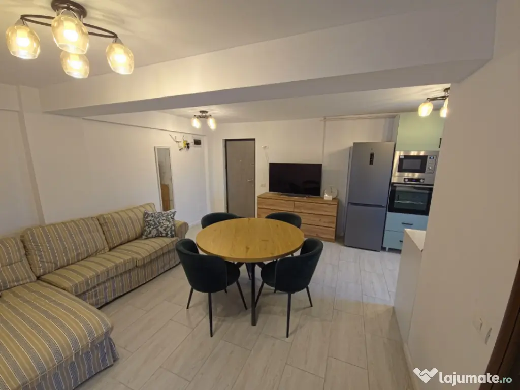 Agigea 3 camere aproape nelocuit Mobilat & Utilat Parcare 