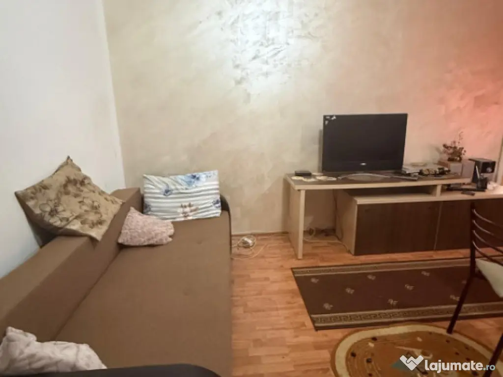 Garsoniera decomandata, 37.45 mp, zona Craiovița Nouă 