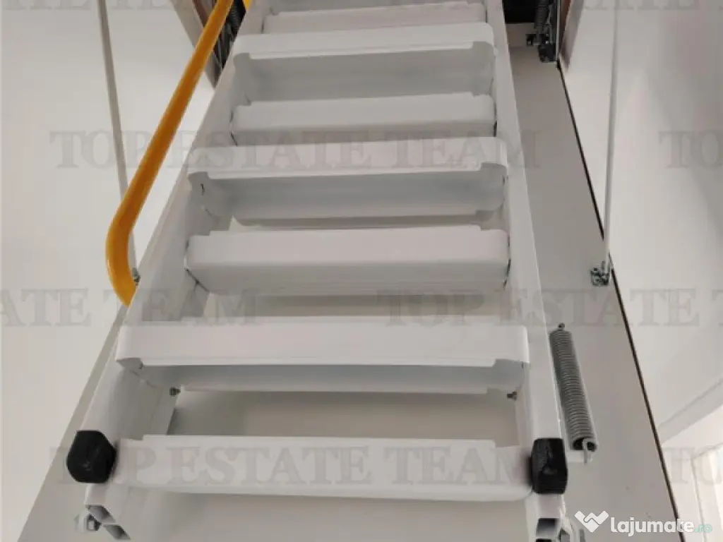 Vila Marcus 1/Corbeanca Ostratu/curte generoasa 