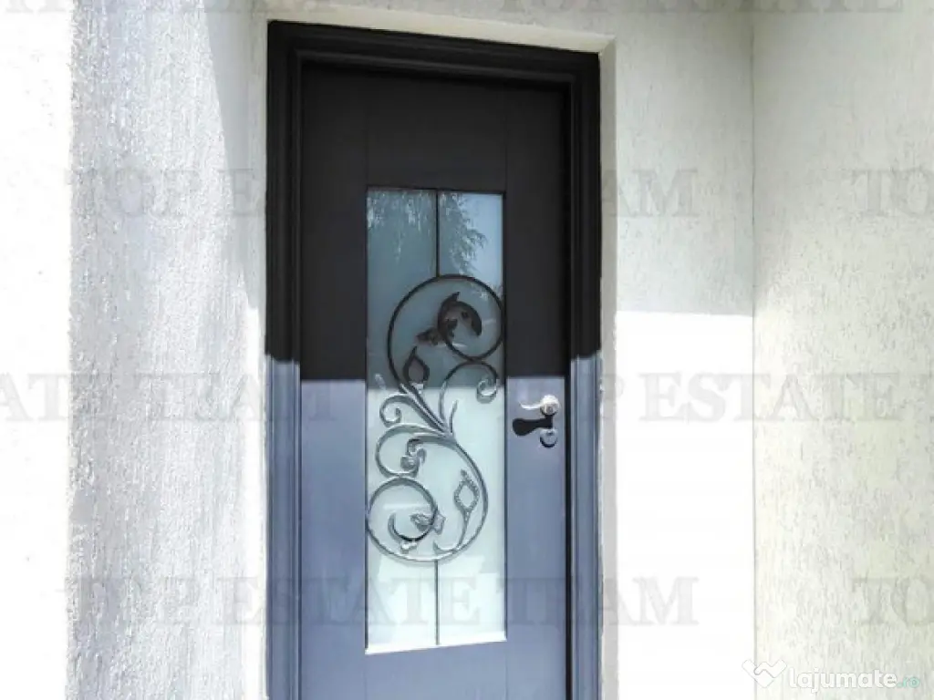 Vila Marcus 1/Corbeanca Ostratu/curte generoasa 