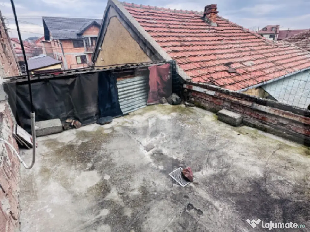 Apartament 4 camere, 100 mp utili, zona Gradiste