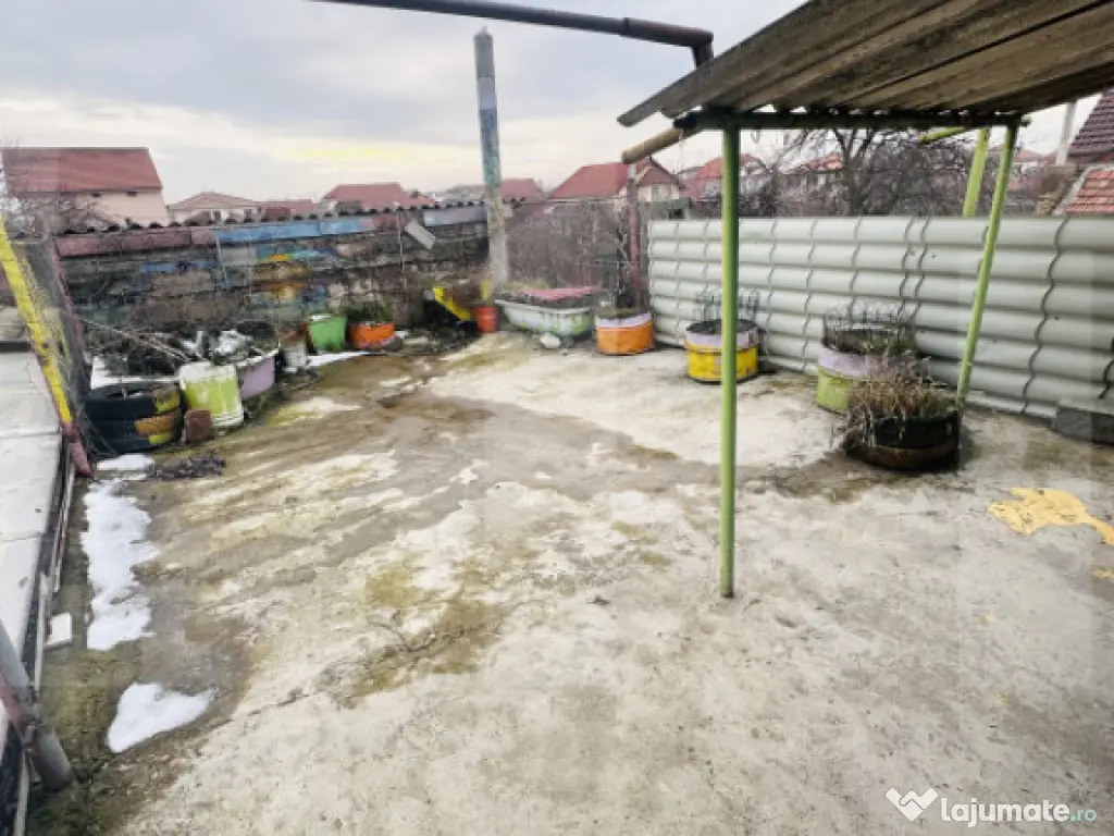 Apartament 4 camere, 100 mp utili, zona Gradiste