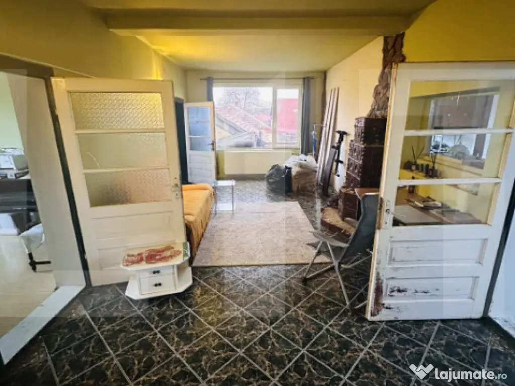 Apartament 4 camere, 100 mp utili, zona Gradiste