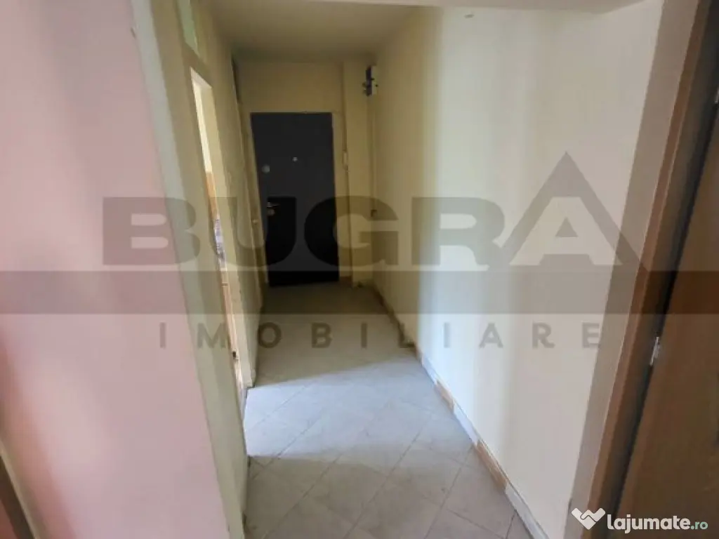 Apartament de 2 camere, decomandat, etaj intermediar, car...
