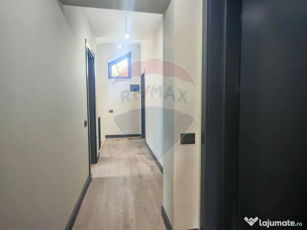 Vila cu 4 camere de vanzare I Corbeanca I Laguna Albastra 