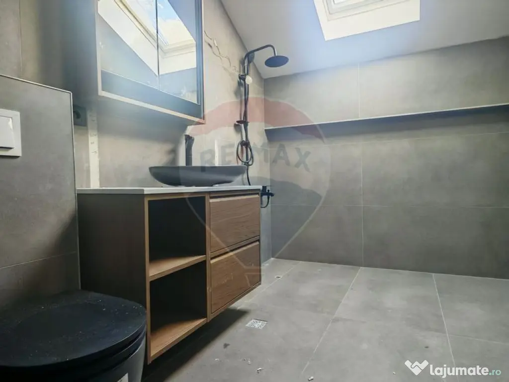 Vila cu 4 camere de vanzare I Corbeanca I Laguna Albastra 