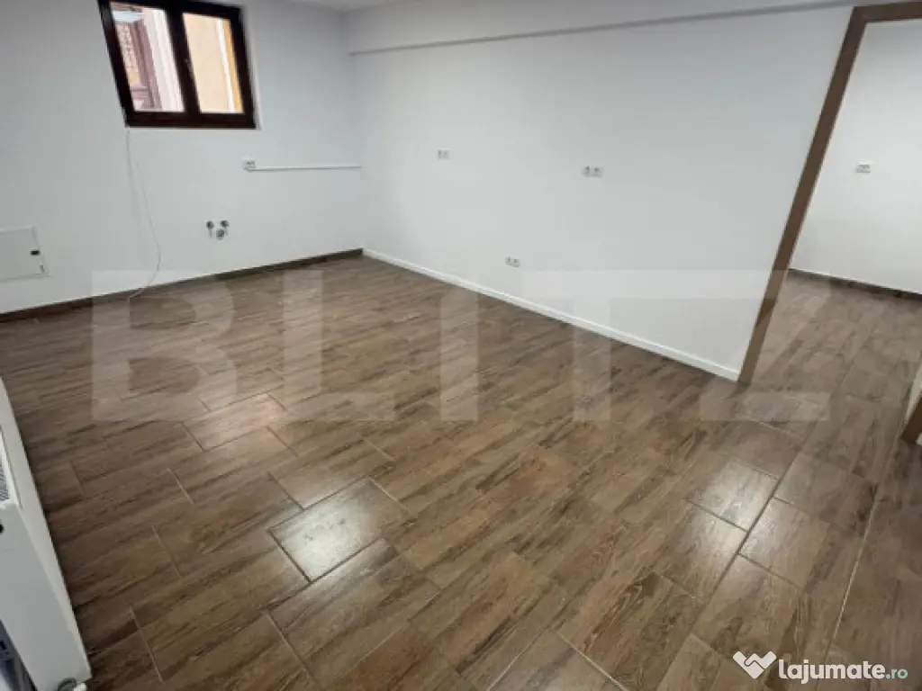 Spatiu de birouri, zona centrala 