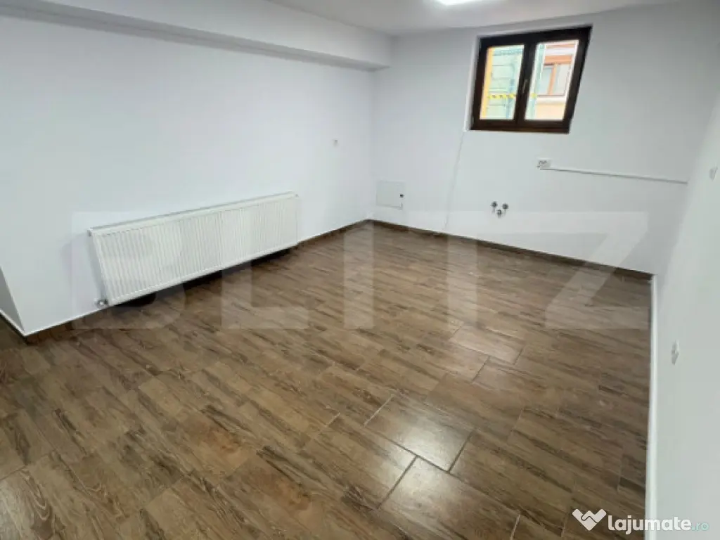 Spatiu de birouri, zona centrala 