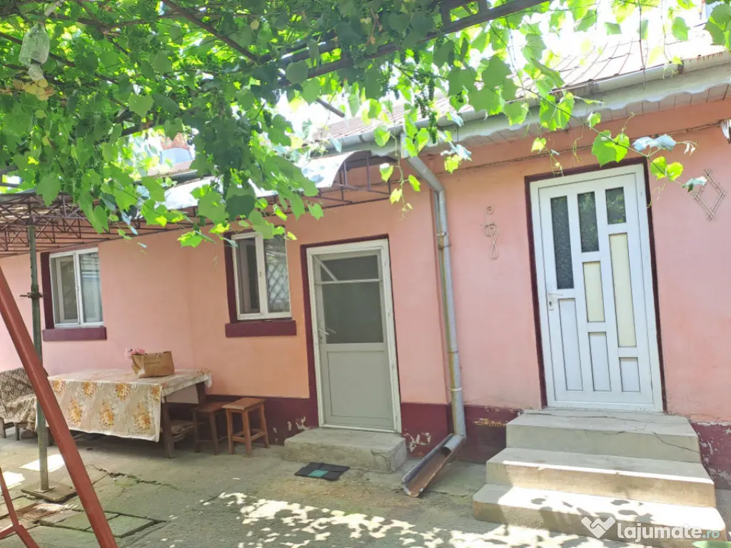 Casa parter , Bariera Valcii , 816 mp teren 