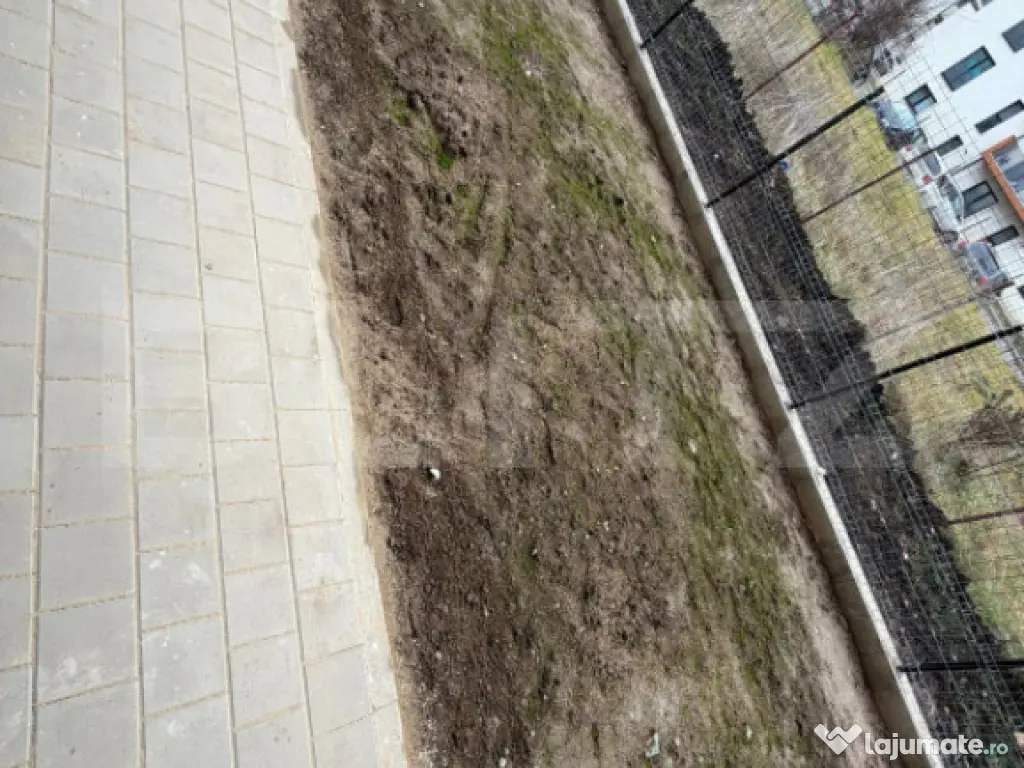 Apartament cu 2 camere, 48 mp, parcare, gradina, pretabil bi