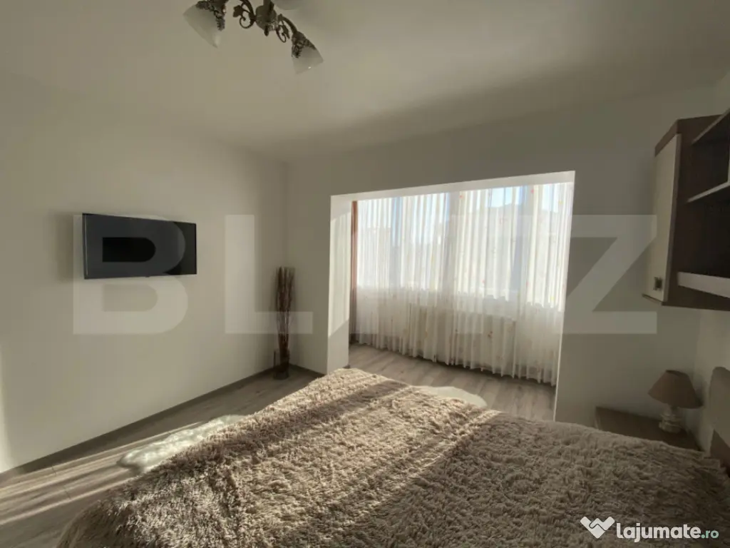 Apartament 3 camere, 75 mp, zona Soarelui