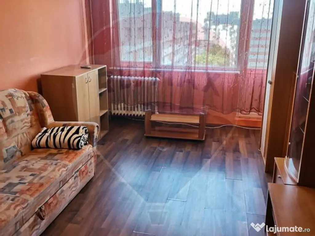 Apartament cu 1 camere de vânzare în zona Calea Bucuresti