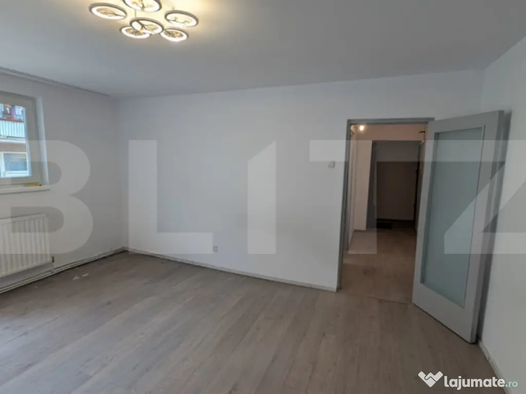 Apartament de inchiriat, 50 mp, zona Cetate