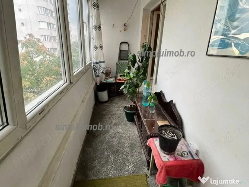 Metrou Dristor, etaj 4 din 8 anvelop, 2 camere