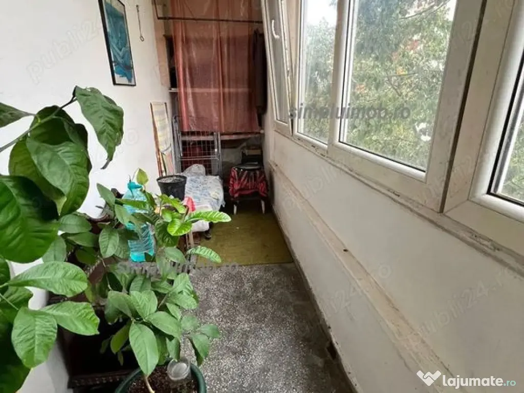 Metrou Dristor, etaj 4 din 8 anvelop, 2 camere