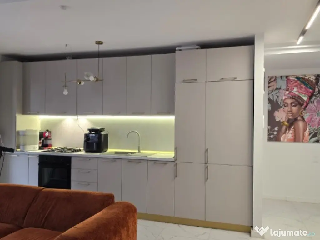 COSMOPOLIS - Apartament cu 3 camere, mobilat si utilat 