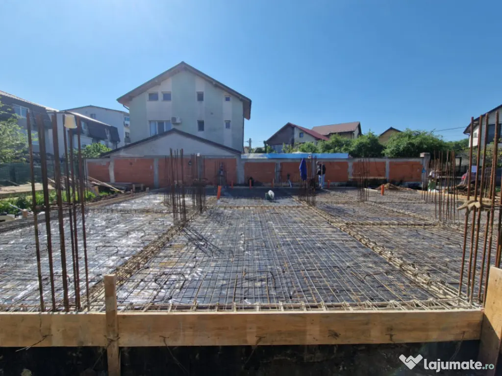 Super locatie, padure Rosu, vila în constructie 290 mp , te 