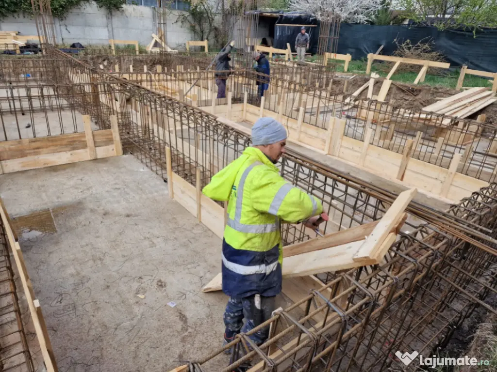 Super locatie, padure Rosu, vila în constructie 290 mp , te 