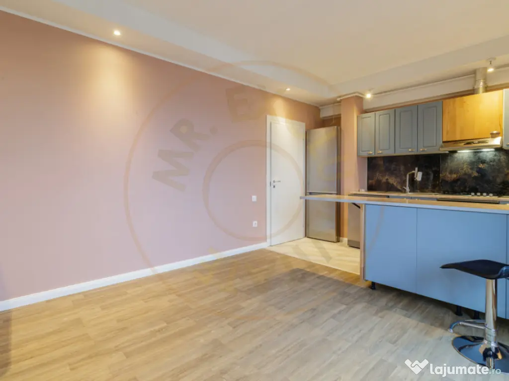 Apartament 3 camere Cosmopolis - Vedere libera 