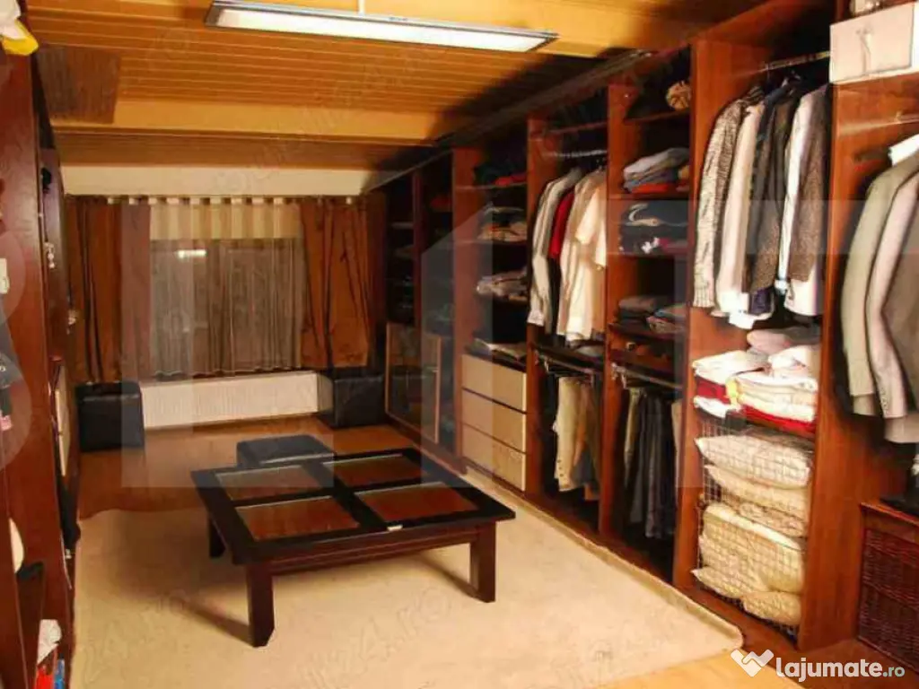 Vilă Zona Planetelor – Spațiu, Rafinament și Confort A