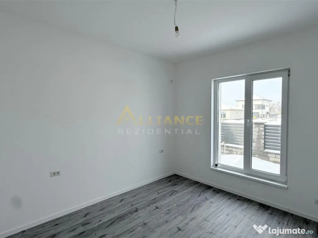 Casa Individuala - 3 camere - 2 bai - 371 mp teren 