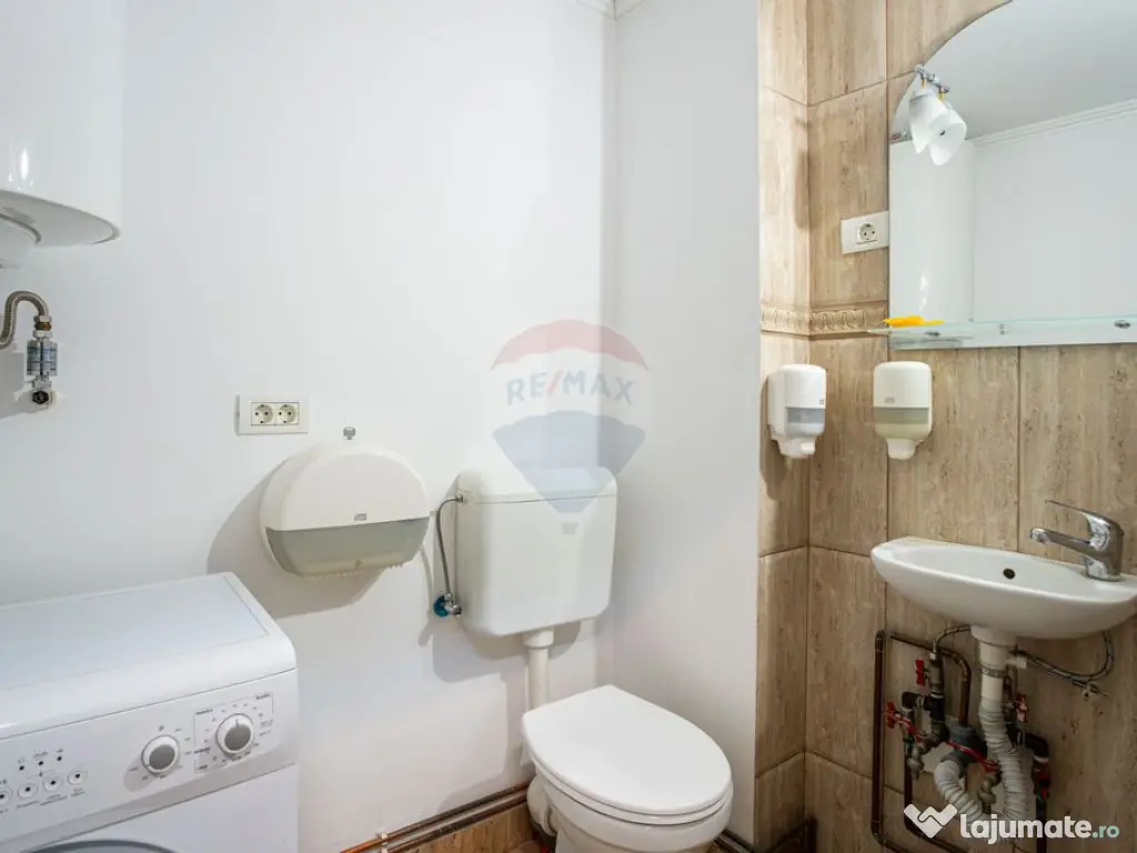Apartament cu 2 camere de vânzare în zona Teatrului de ... 