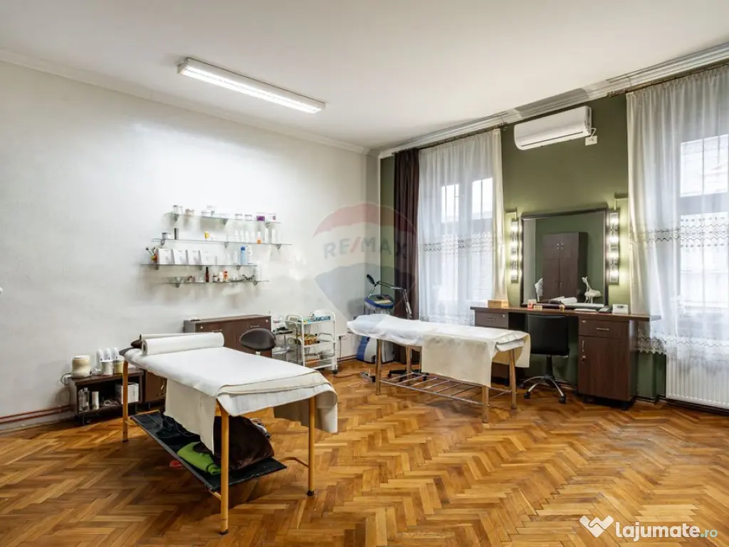 Apartament cu 2 camere de vânzare în zona Teatrului de ... 