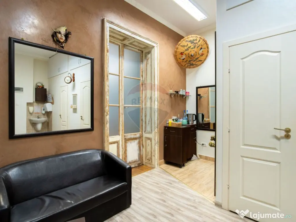 Apartament cu 2 camere de vânzare în zona Teatrului de ... 