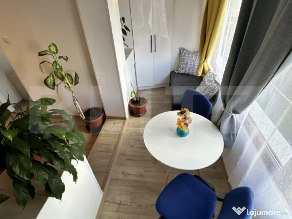 APARTAMENT CU 1 CAMERA FOARTE GENEROS-POZITIE EXCELENTA 