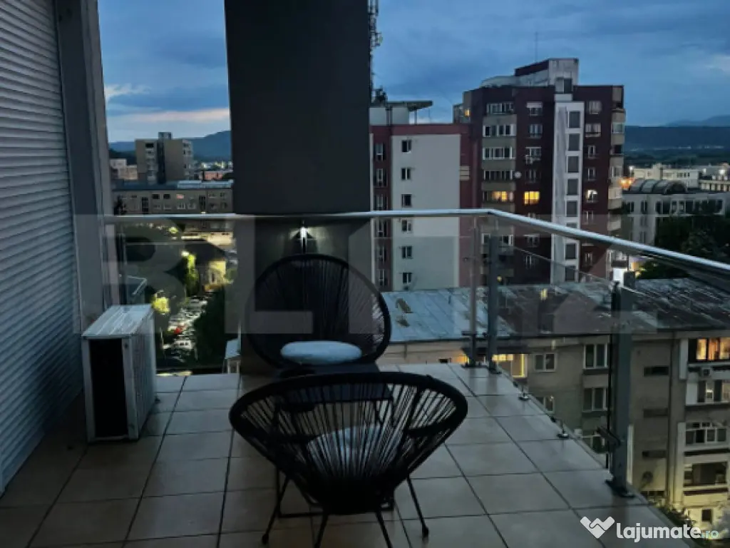 Apartament 3 camere, 89 mp, zona Piata Centrala 