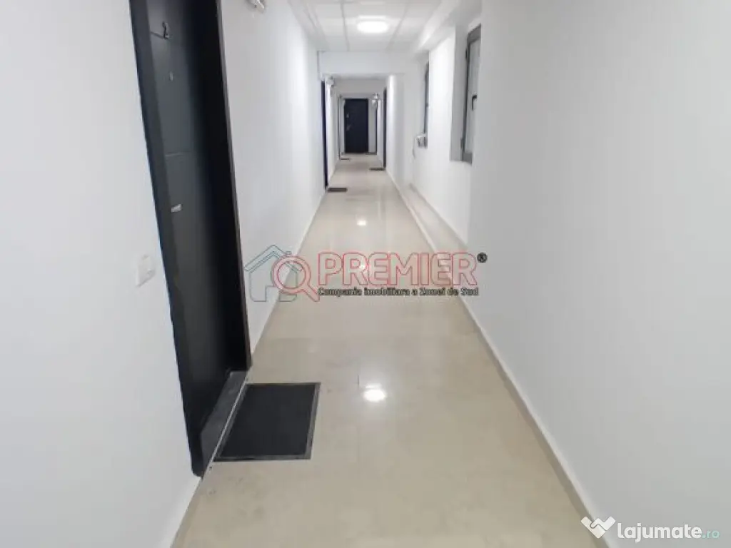 Sector 4 ! APARATORII PATRIEI - GARSONIERA + LOC PARCARE - 