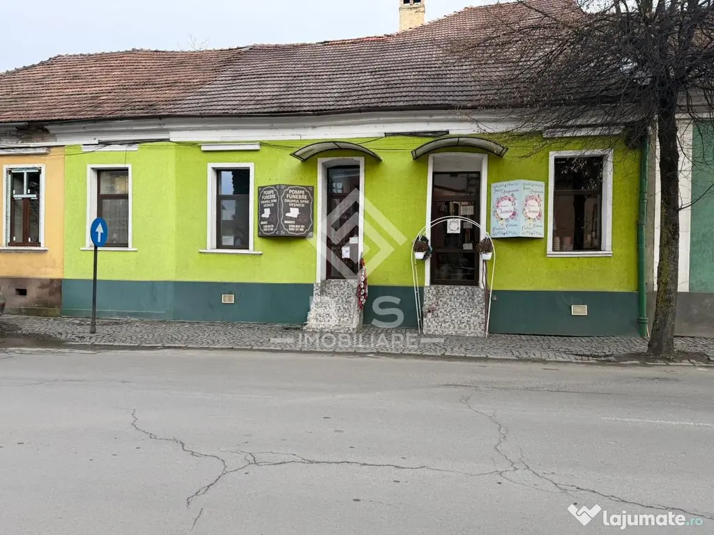 Casa de vanzare - CENTRU