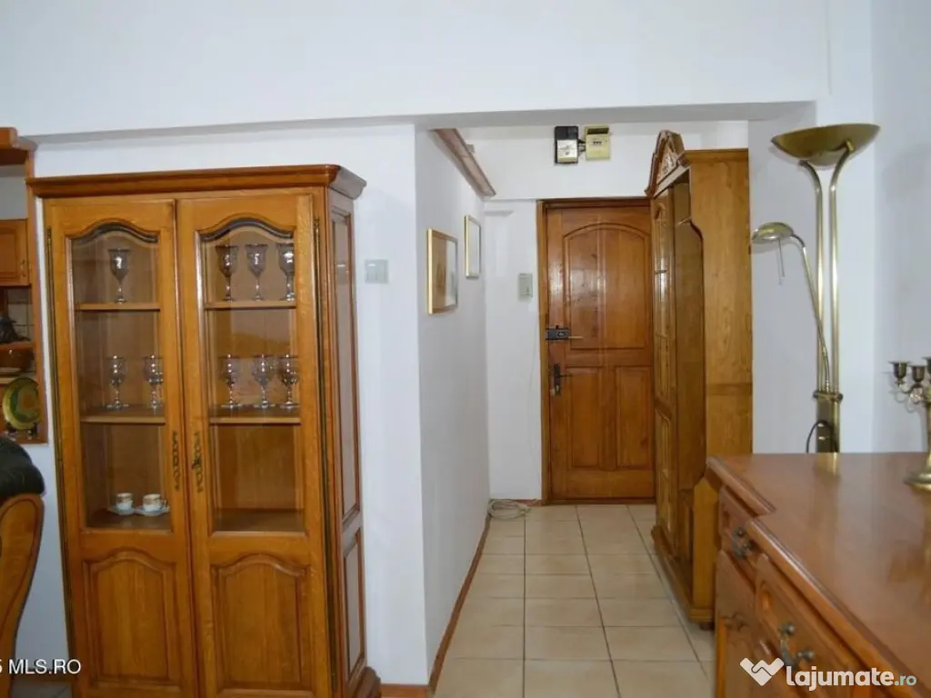 Centru - Prefectura, apartament 2 camere, 46 mp, de inchi... 