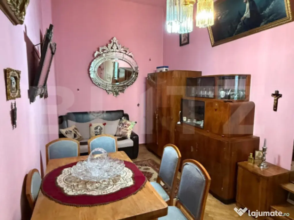 Proprietate 140 mp, 800 mp teren, zona Centru 