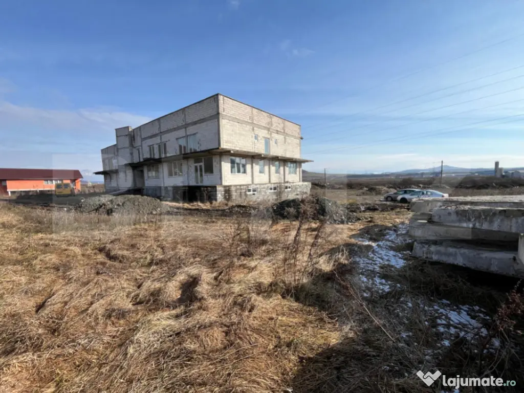 ???? Clădire Comercială/Pensiune - Zona Teraplast - Front 