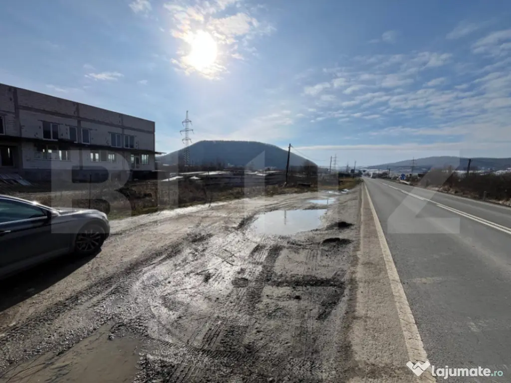 ???? Clădire Comercială/Pensiune - Zona Teraplast - Front 