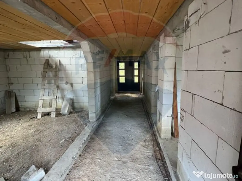 Casă de vânzare în Voroneț, Bucovina 