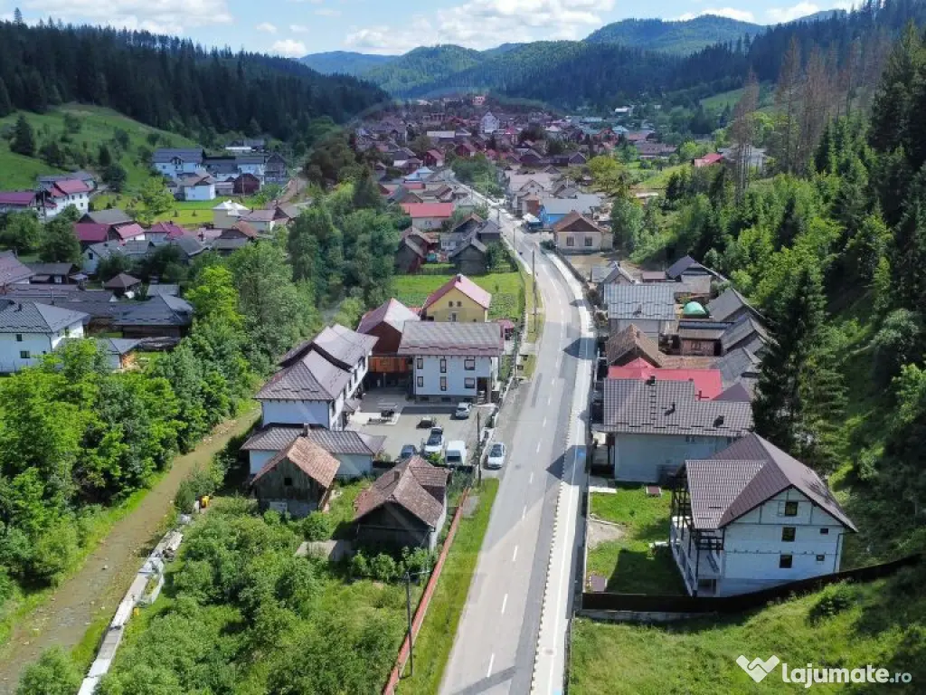 Casă de vânzare în Voroneț, Bucovina 
