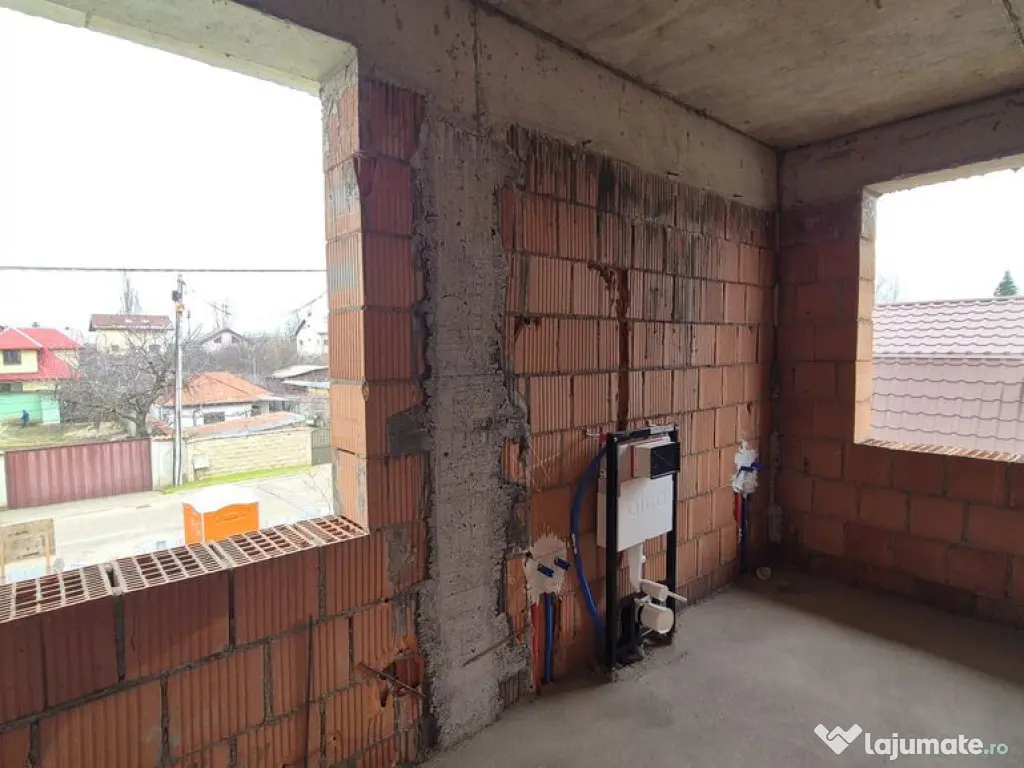 Casa P+1 - 228 mp + teren 668 mp - Mogoșoaia 