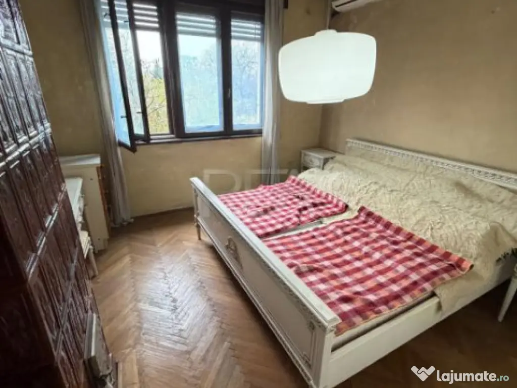 3 camere Piața Victoriei decomandat,garaj,et. 2,1968,metrou 