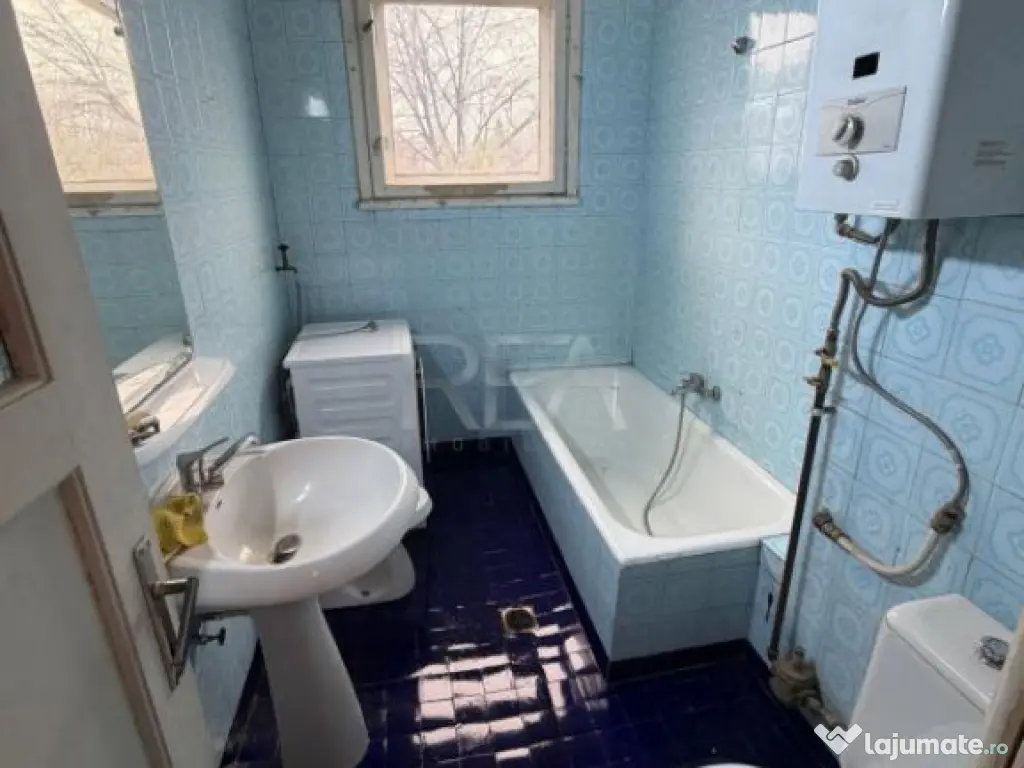 3 camere Piața Victoriei decomandat,garaj,et. 2,1968,metrou 