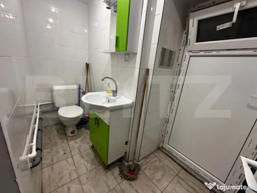 Spațiu comercial 130mp, vad intens, locație centrală 