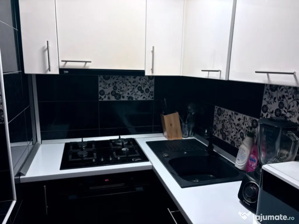 Apartament 2 camere, 26.83 mp, zona Piața Valea Roșie 