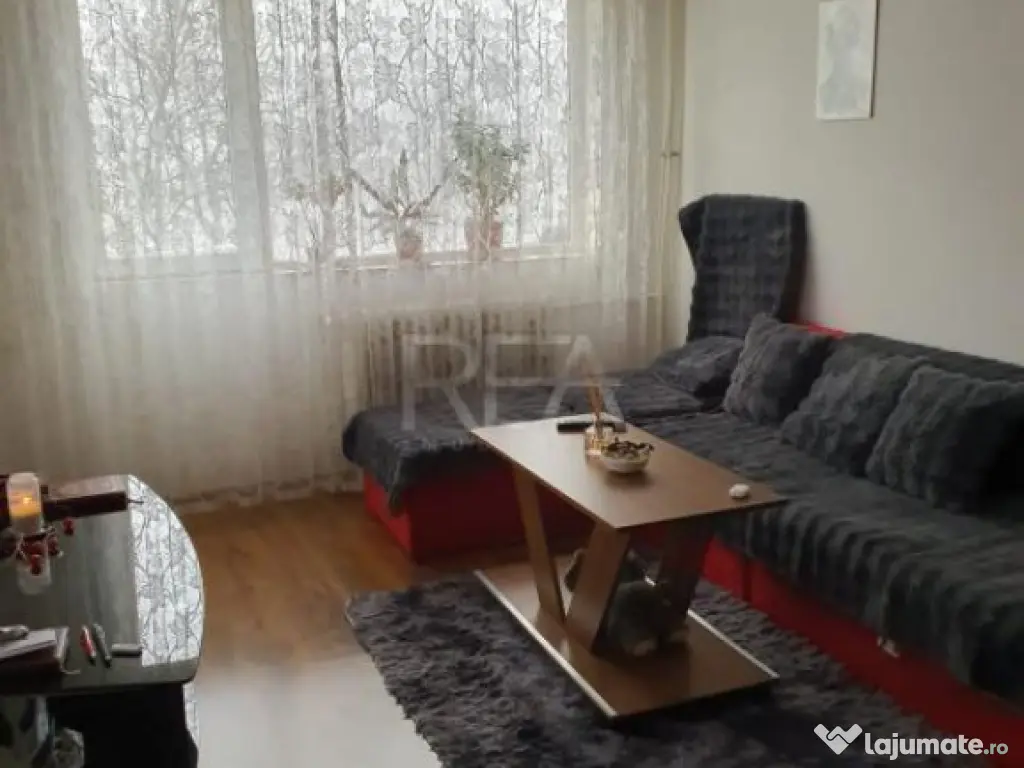 2 camere, et 7/8, 50 mp-Drumul Taberei, Mall Plaza 